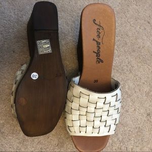 Free People Shoes - Free People platform sandals Free People Shoes - Free People platform sandals